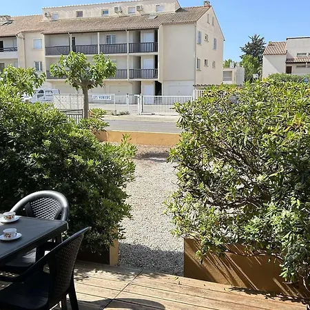 T2 équipé, 4 Couchages, Proche Et Centre - Parking Privé, - Fr-1-250-102 Appartement