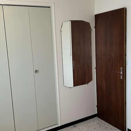 T2 équipé, 4 Couchages, Proche Et Centre - Parking Privé, - Fr-1-250-102 Appartement *