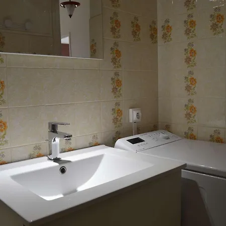T2 Equipe, 4 Couchages, Proche Et Centre - Parking Prive, - Fr-1-250-102 Daire Le Grau-du-Roi