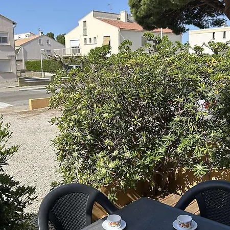 Daire T2 Equipe, 4 Couchages, Proche Et Centre - Parking Prive, - Fr-1-250-102